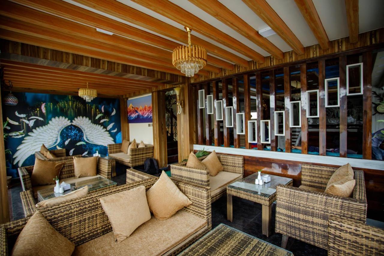 Gauri Shankar Hotel Nagarkot Exterior foto